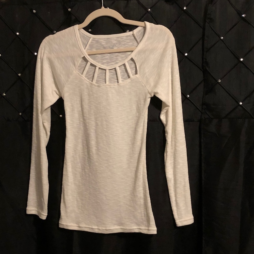 Derek Heart Cream Long Sleeve Top with Cutout Neckline
